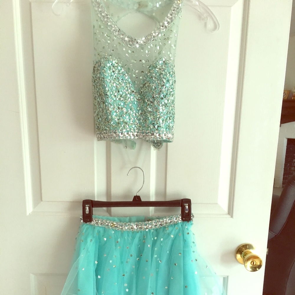 Mori Lee homecoming formal 2 piece dress size 0